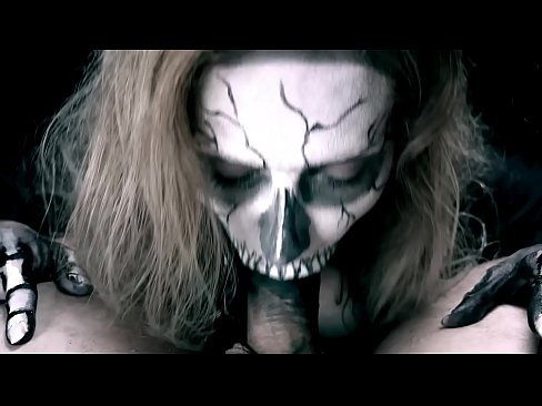 ❤️ Demon puella sugentem gallum cum nigro ore suo deglutivit cum . ️  ad nos la.hentaivost.ru